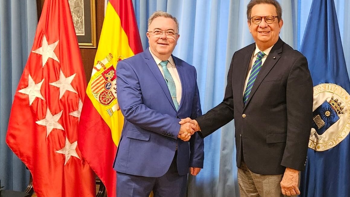 Estudiantes de la UNPHU podrán realizar parte de sus estudios en Universidades de España