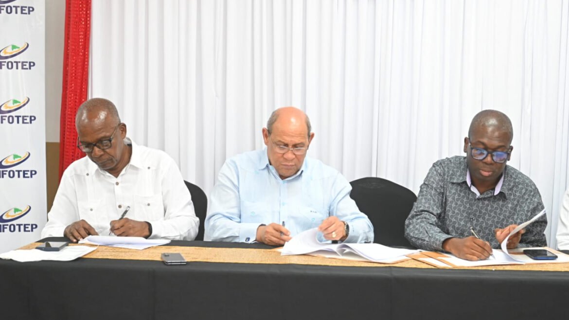 Infotep y Ministerio de Trabajo de Guyana firman acuerdo para mejorar formación técnica