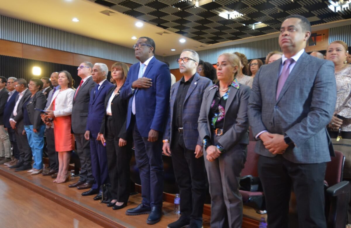 Artes UASD promueve docentes a Profesoras Meritísimas