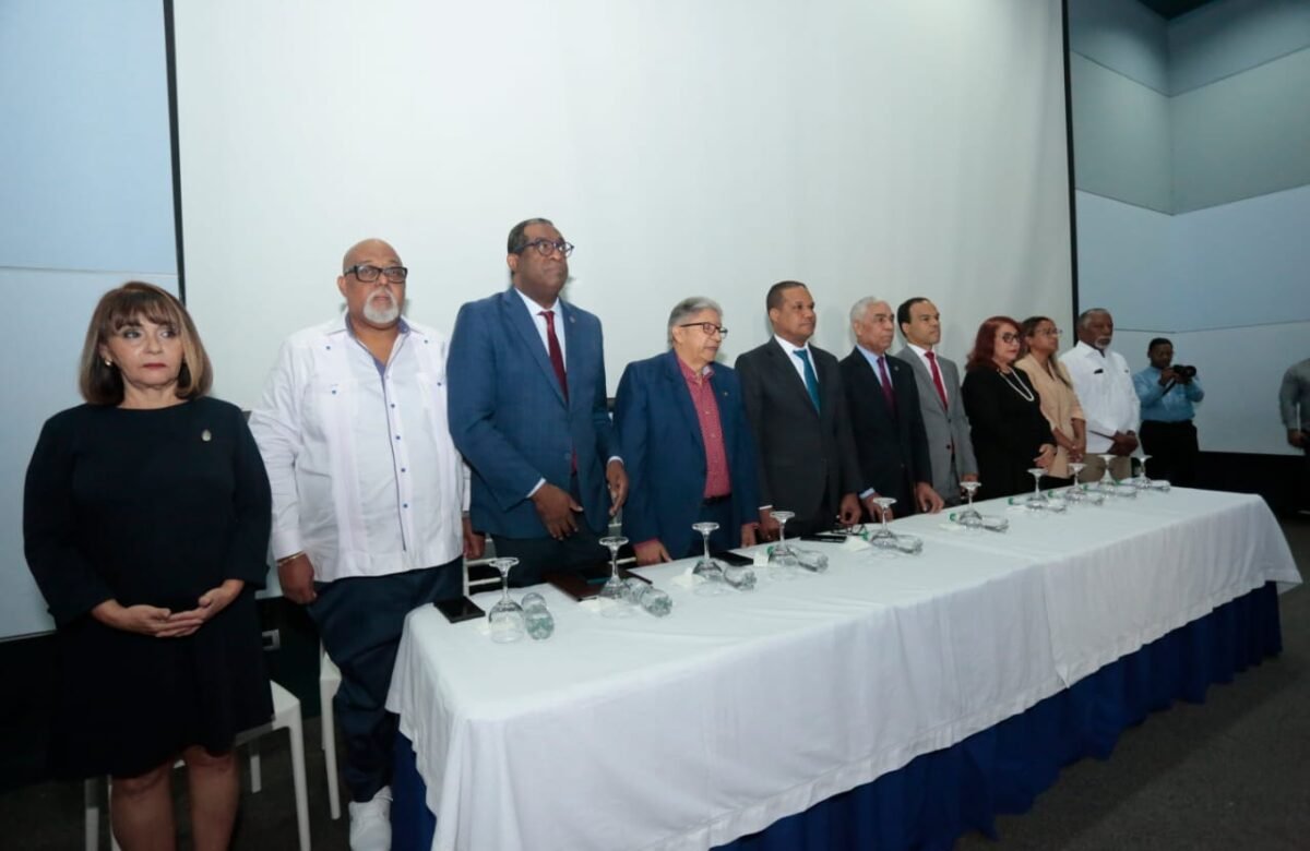 UASD inaugura diplomado en Gestión de Riesgos para bibliotecas