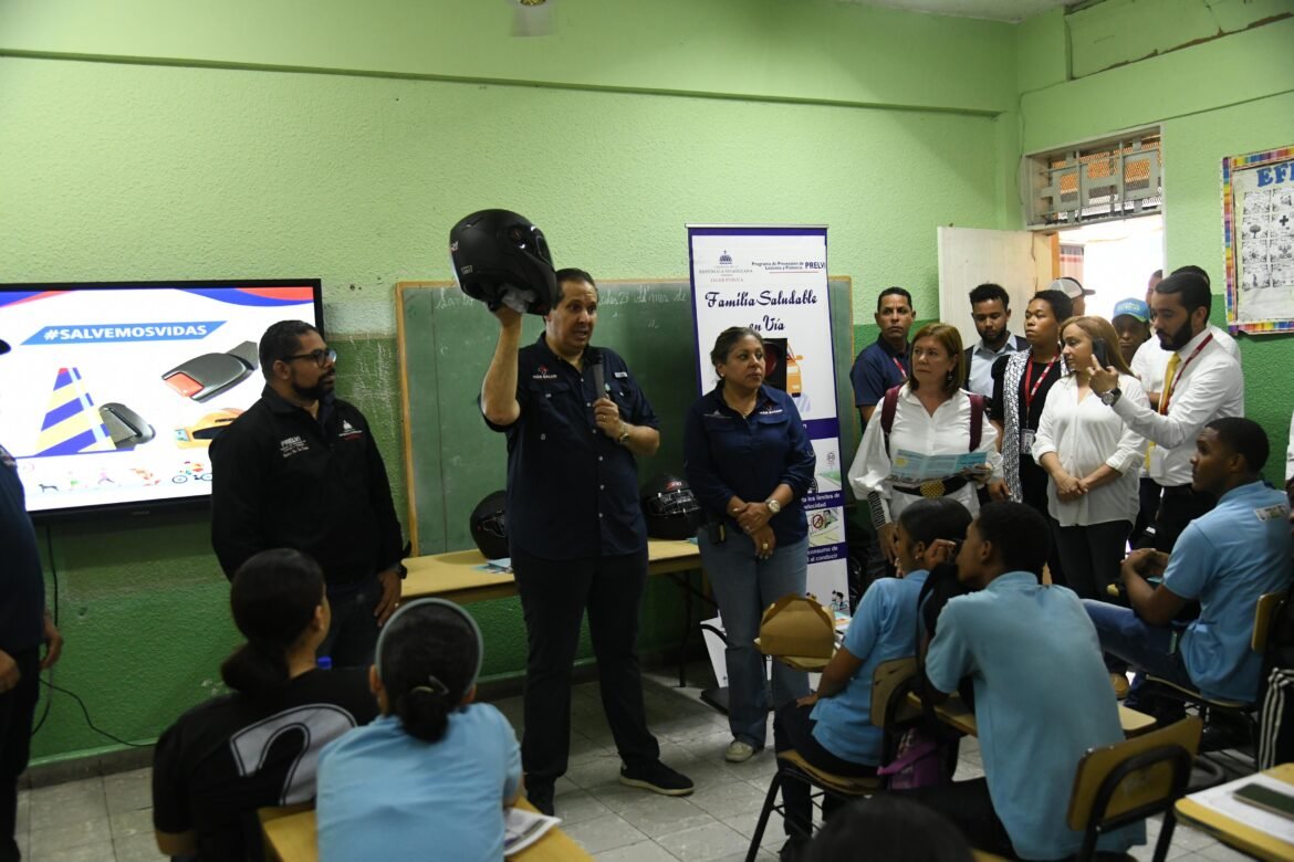 Operativo «Más Salud» continúa en Los Mina