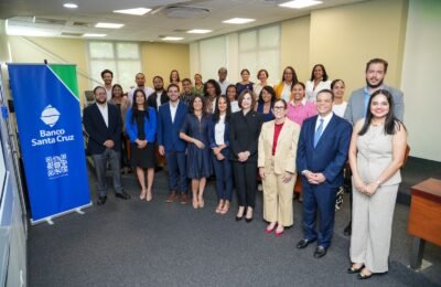 Banco Santa Cruz fortalece el periodismo responsable con capacitación en inteligencia artificial